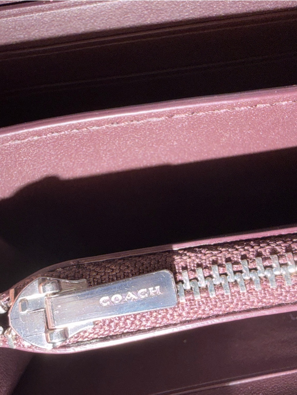 COACH Black Glovetanned Leather Zip Wallet - Picture 9 of 10